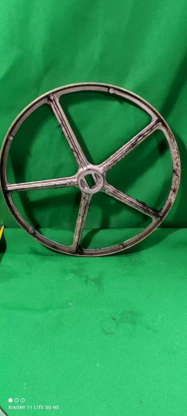5TfF41G32Wk Шкив Indesit 174000828 (-01)