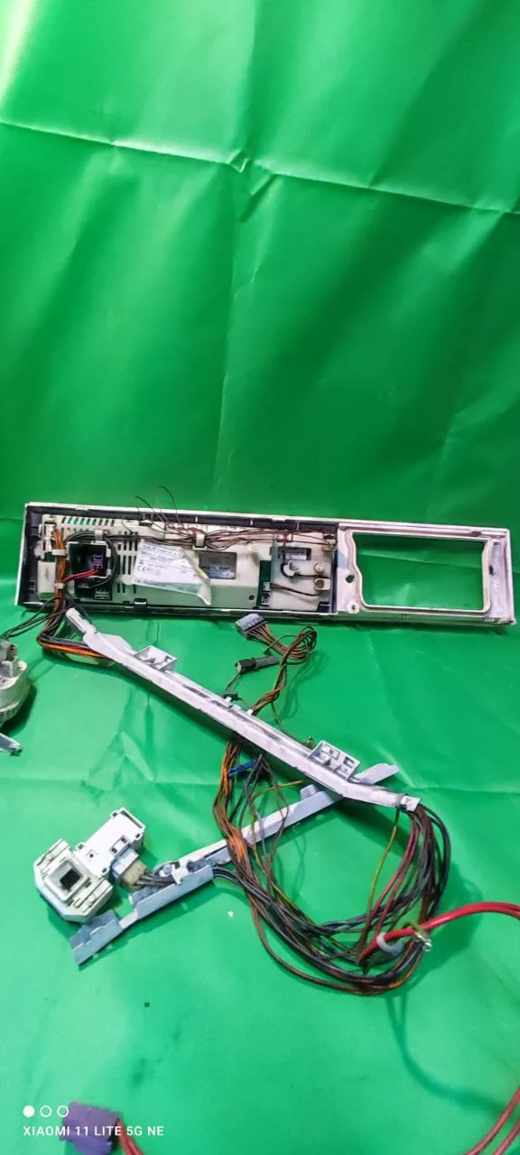 Модуль Bosch WLX 24461OE/18 с дефектом
