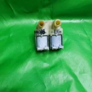 Клапан двойной Electrolux 12494716 контакты