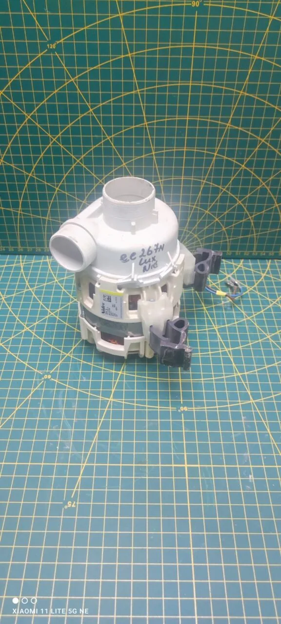 Рециркуляционный насос Electrolux Nidec EE267M 4 контакта