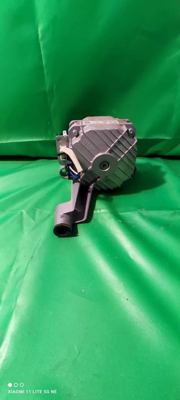 67cad88d-e012-49a1-a82d-13fdb8b62d0e Двигатель Dexp Kening BLDCA-270-3 -3 контакта Инверт.