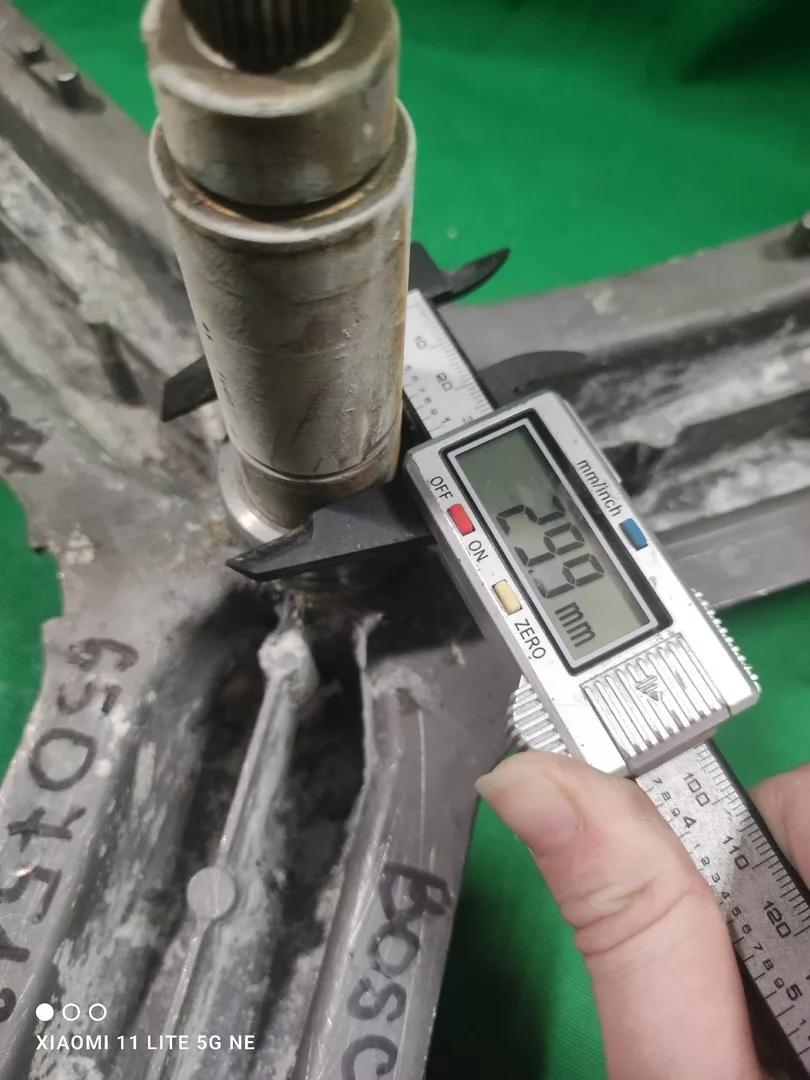 Крестовина Bosch 6507513AD8