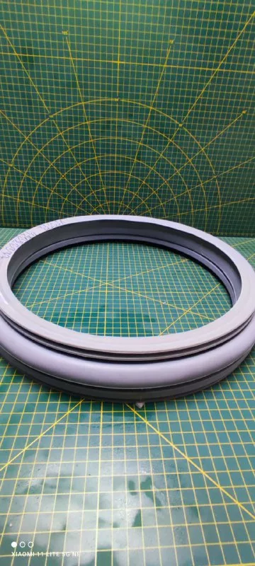 6adf52d5-0738-4d16-a92d-d9e0a90ebc93 Манжета Whirlpool Vestel 42026977