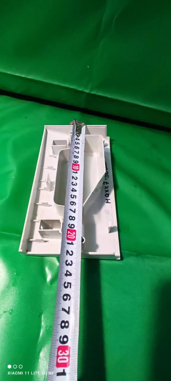 Панель порошкоприемника Bosch Maxx7 -90033