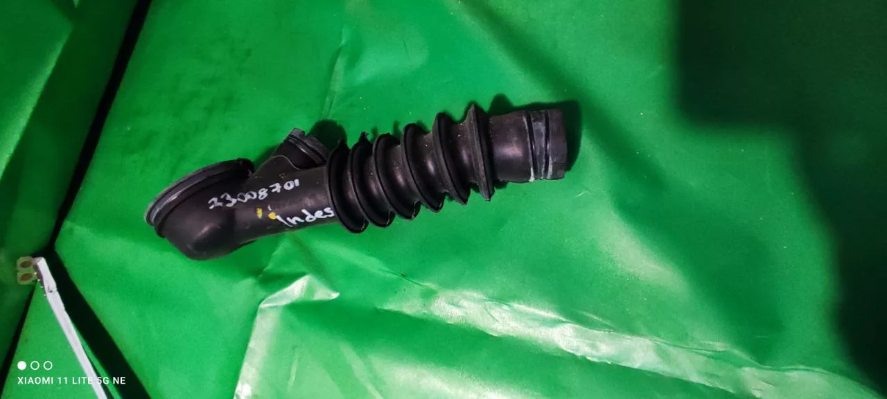 6eeab00f-5571-4286-9006-6be532cb6117 Патрубок Indesit 23008701