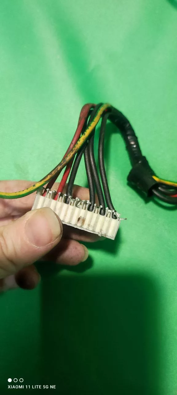7050f4c2-1973-418a-ba4e-e6a9ac8361ec Модуль Indesit WIUN 105