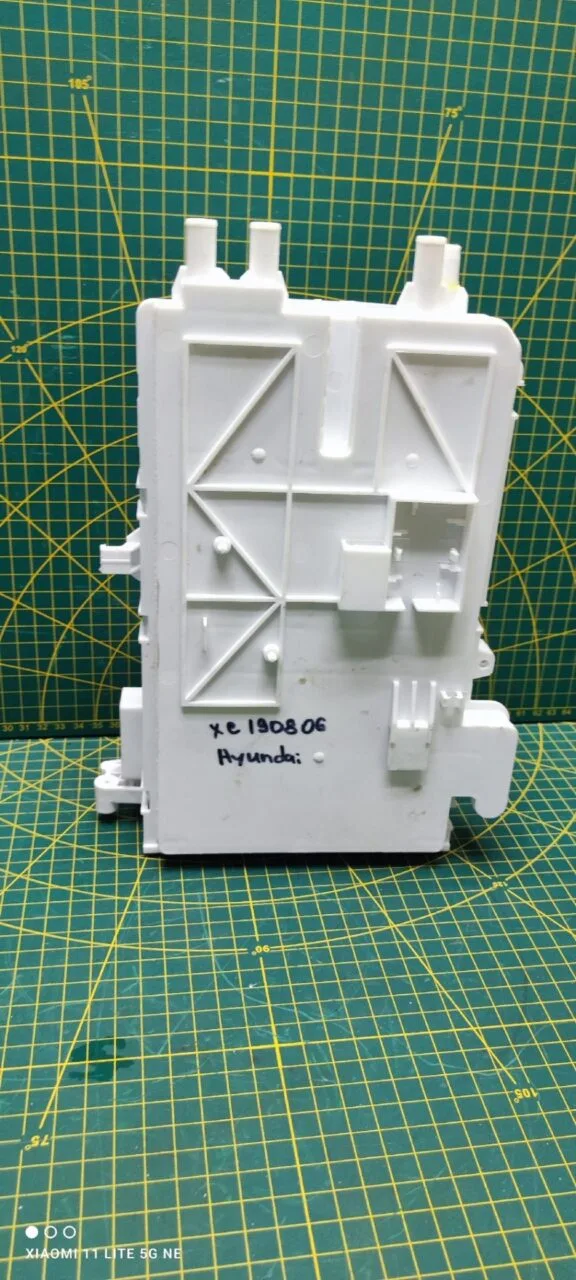 Бункер порошкоприемника Hyundai Centek XC190806 Бункер порошкоприемника Hyundai Centek XC190806