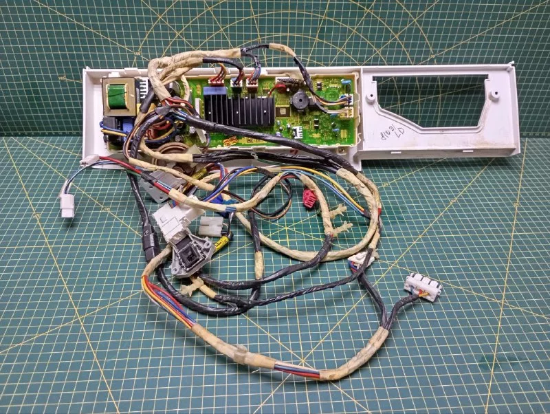76c15efa-bf0d-4766-bbf5-d19f68500502 Модуль LG F1091LD