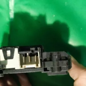 Замок люка (УБЛ) Bosch B2B77 Замок люка (УБЛ) Bosch B2B77