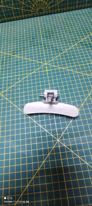 Ручка с крючком Samsung DC64-01661 сер