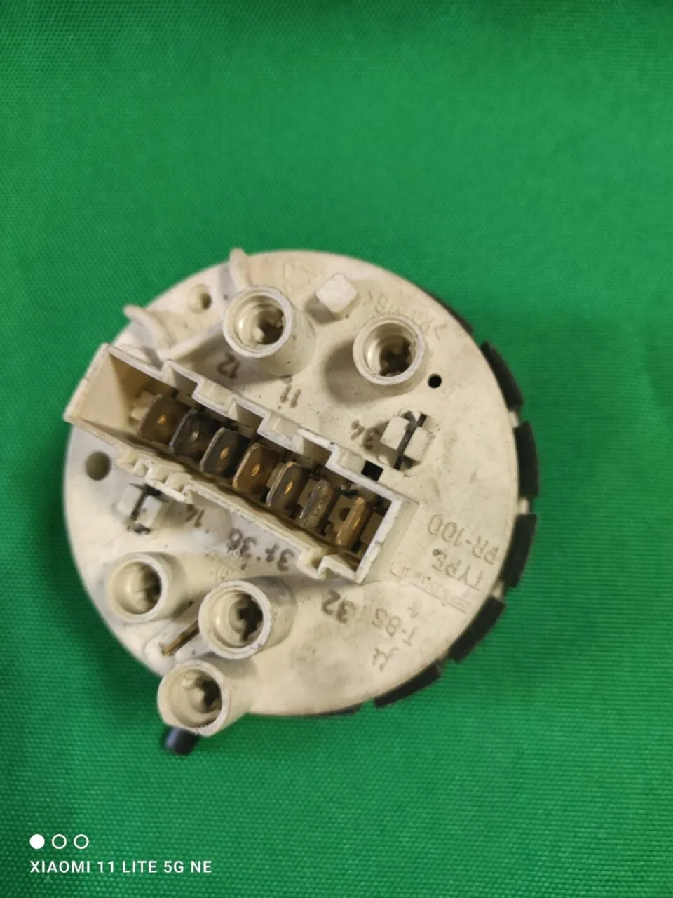 Прессостат Bosch 5500005689