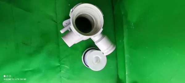Улитка Bosch Bos 11086(4широкие защелки,к корпусу 4 винта)