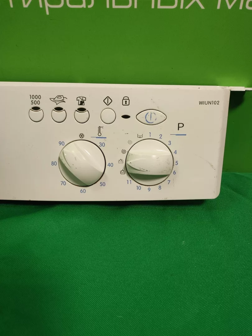 Панель управления для стиральной машины Indesit Wiun102