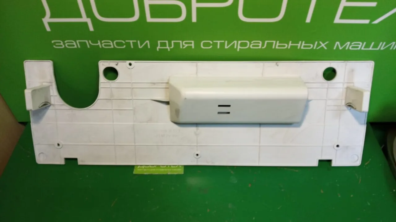 829c73f5-3b27-4430-9b60-00cb16df8ada Декоративная панель WFE2021EU bosch 5500011523