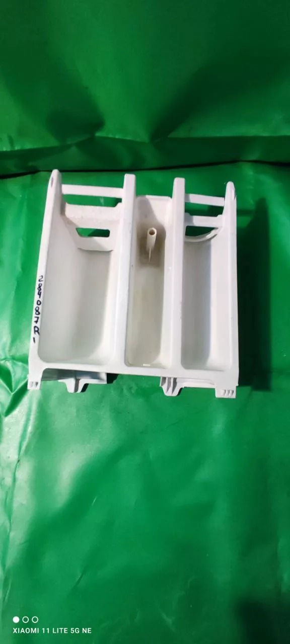 Лоток порошкоприемника Beko 284087 R1