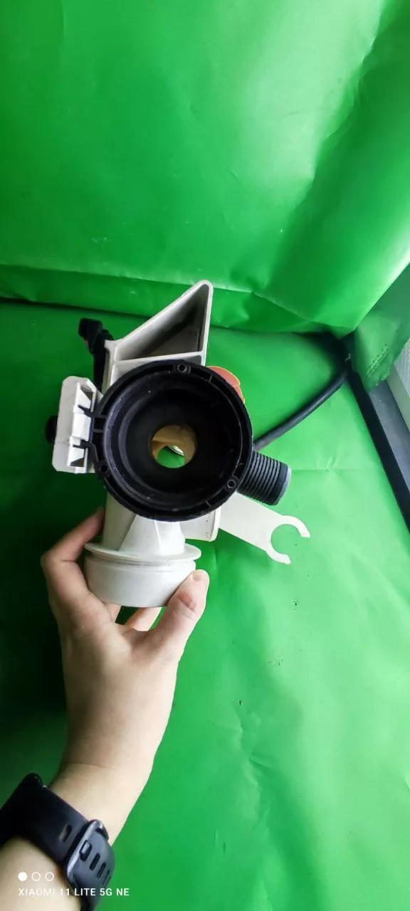 Улитка AEG 1105374 в сборе с фильтром