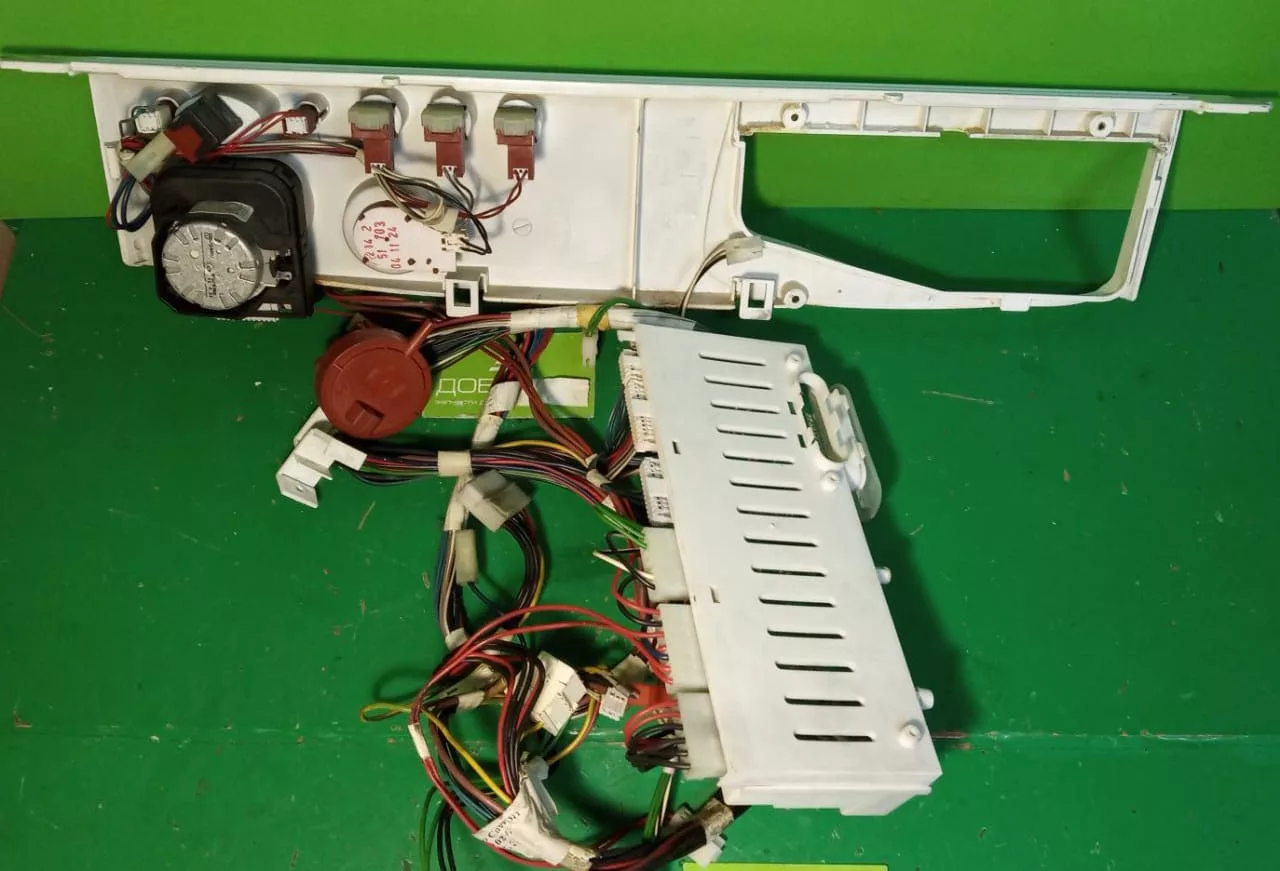 Модуль Indesit WI82 для стиральной машины