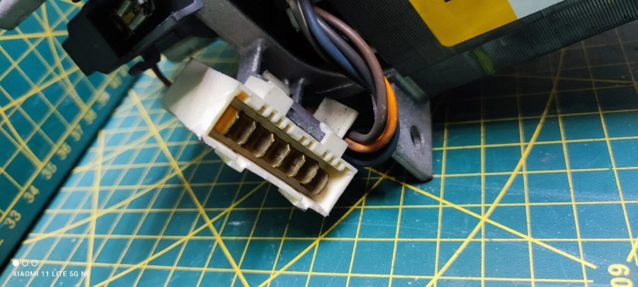8BCG14xlRXc Двигатель Whirlpool Ceset MCA52/64-148/WHE9 7 контактов