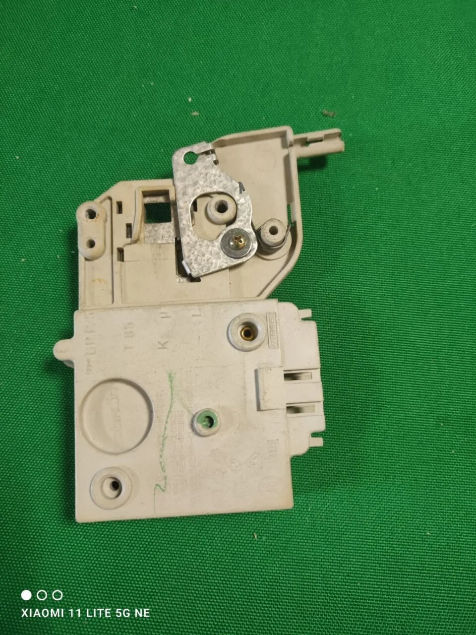 Замок люка (УБЛ) Electrolux 12465540/2
