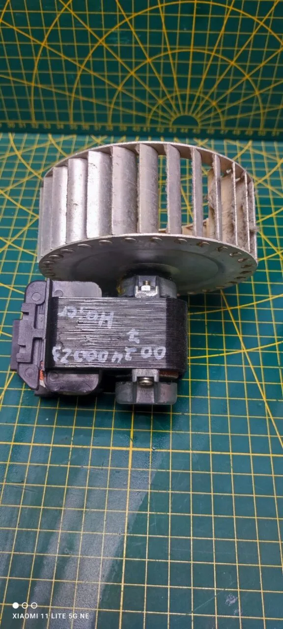Мотор сушки Haier 0024000237
