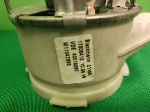 8YJ7wz67898 Тэн(нагревательный элемент) Ariston Indesit W11047355(Bleckmann)