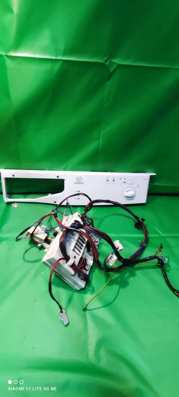 Модуль Indesit WIUN 81 Модуль Indesit WIUN 81