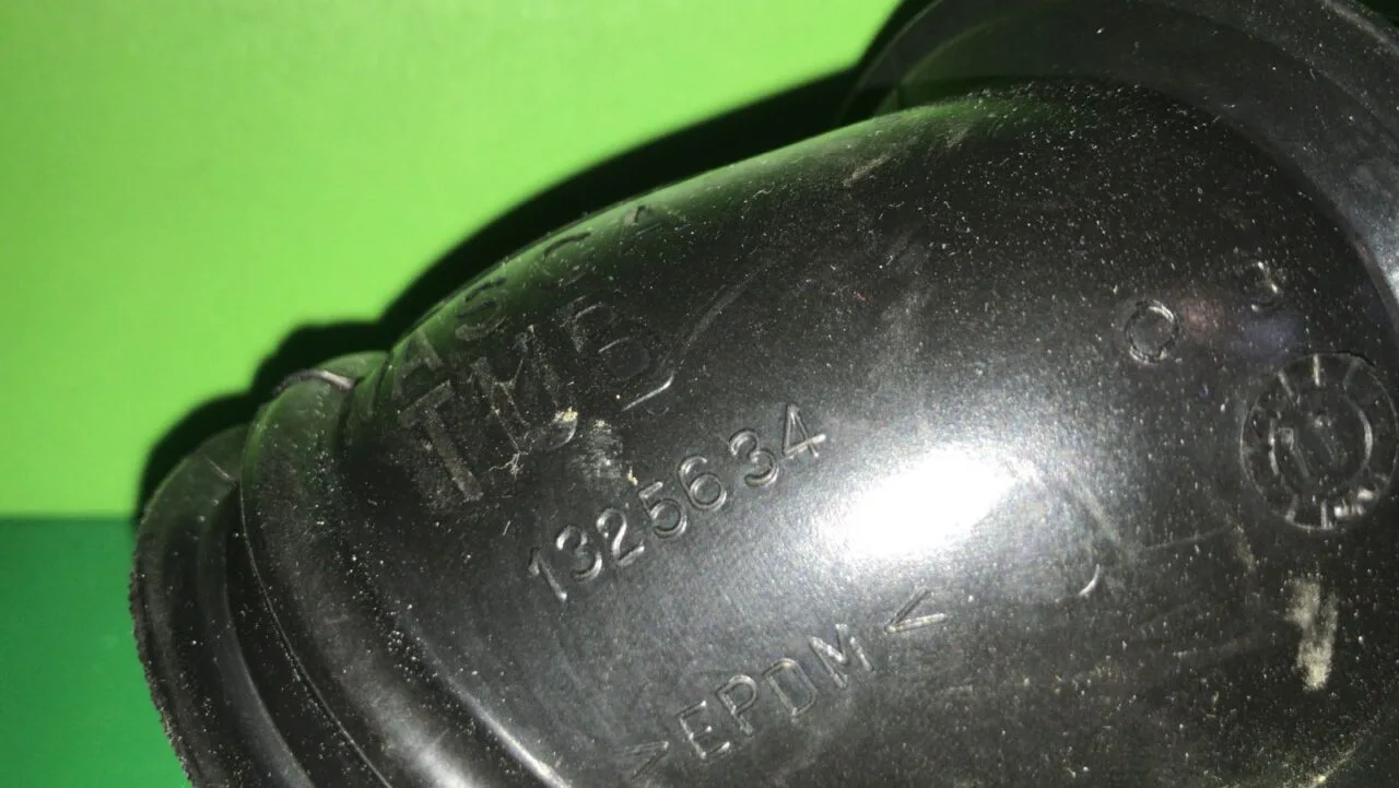 Заливной патрубок Electrolux 1325634, 1325634002 для стиральной машины