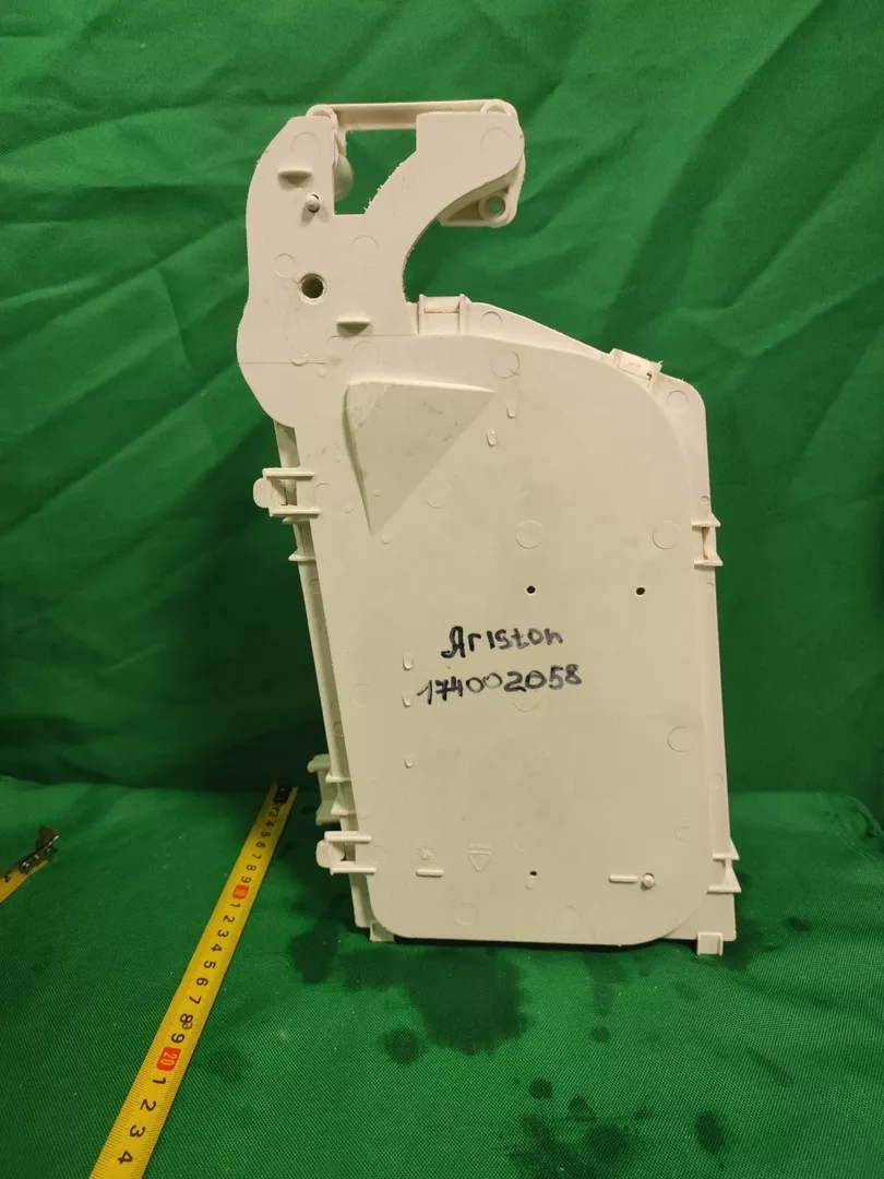 Бункер порошкоприемника Ariston 174002058