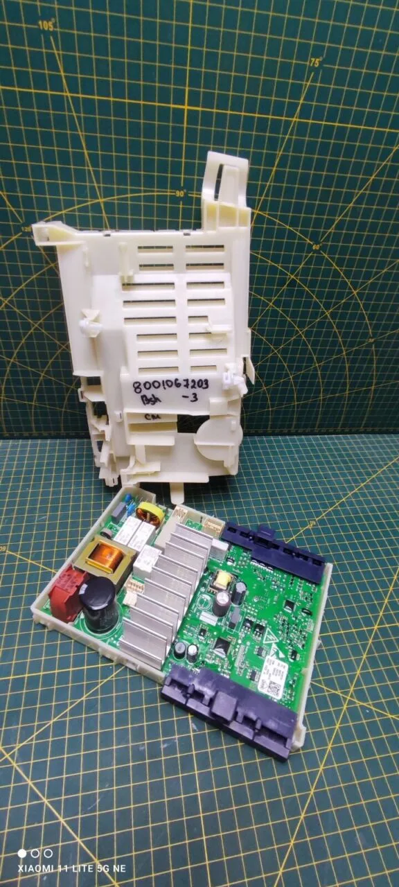 Силовой модуль Bosch 8001067203-3 для см