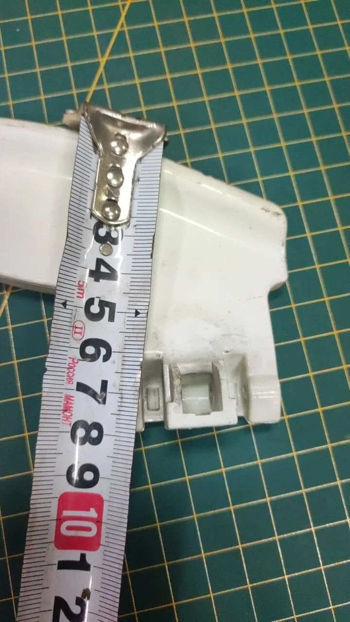 96f4ff45-0cf9-4890-ab70-322b7dc15604 Ручка люка Candy 41013809-2