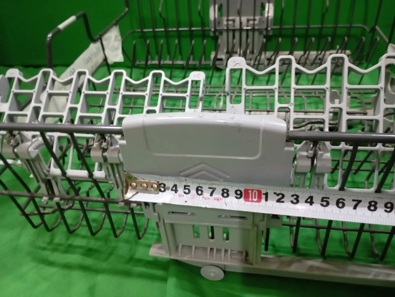 Верхняя корзина Whirlpool Indesit 46176343 для пмм 60см