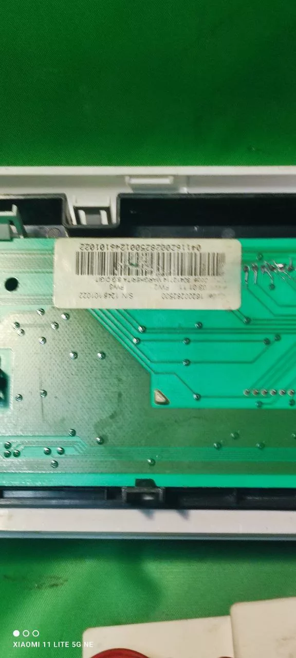 9bde7715-e681-45ec-aba2-09d32eae7f94 Модуль Ariston WMSG 608 с дефектом и ржавая планка