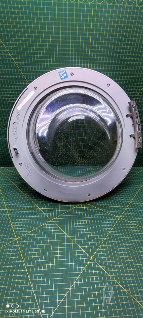 Люк Bosch 702232 с дефектом