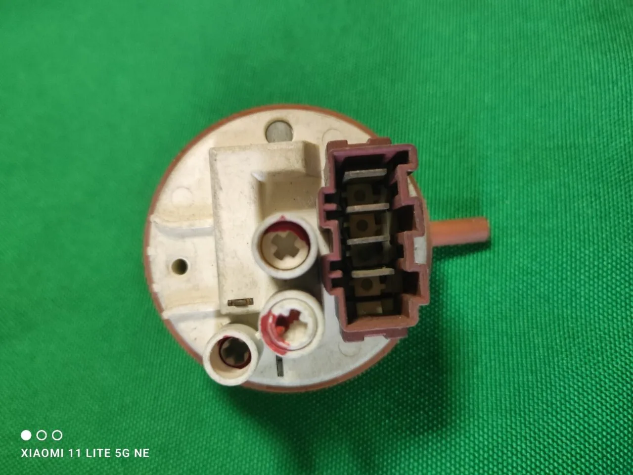 Прессостат Ariston 160019762.01