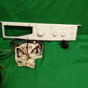 Модуль управления Indesit IWUC 4105 Модуль управления Indesit IWUC 4105