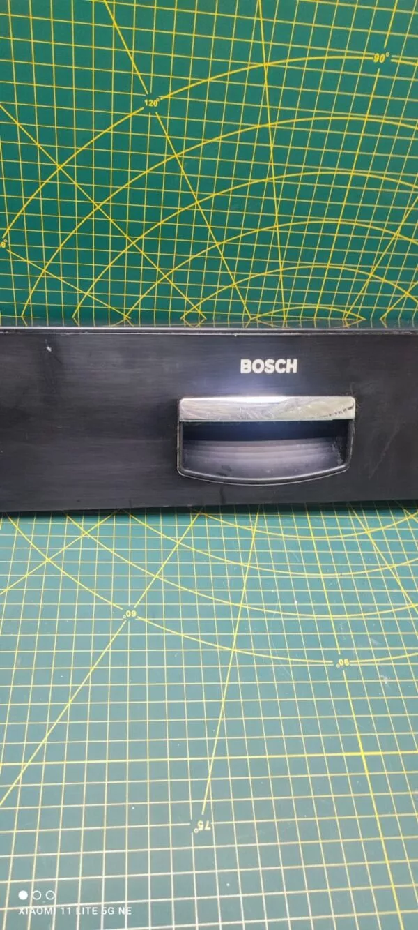 AO3GlxcnaBU Элементы управления Bosch S6159A06-42 с деф