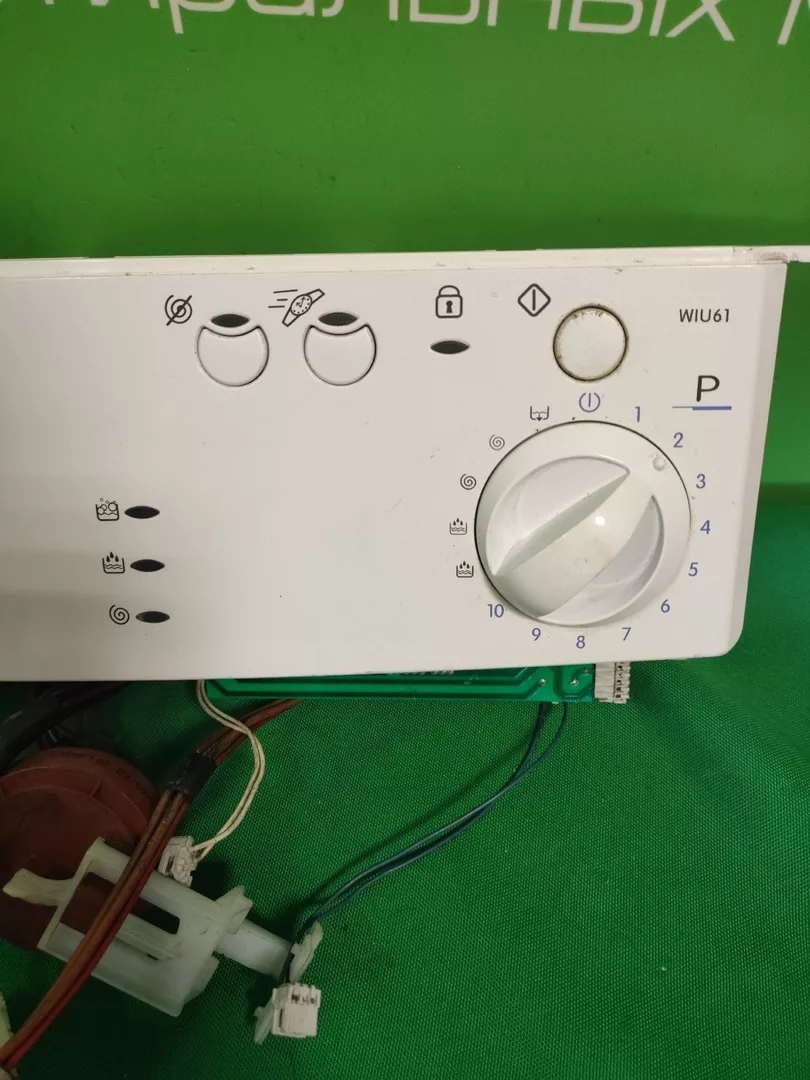 Модуль управления Indesit WIU61 для стиральной машины