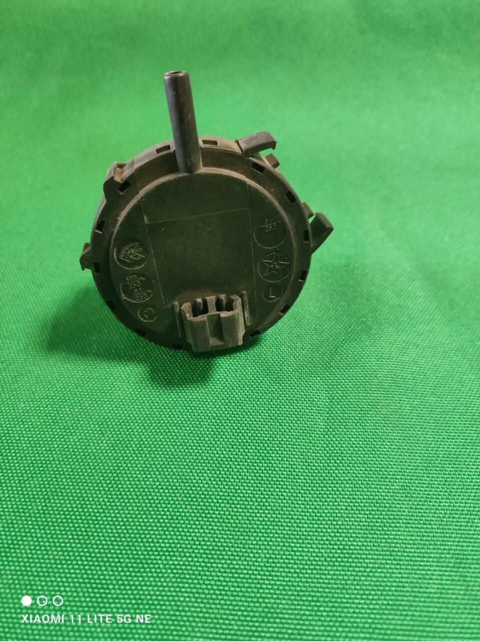 Прессостат Bosch 37650045