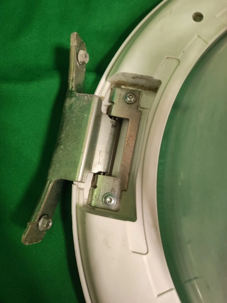 Люк Indesit с сушкой C002705 глубок.