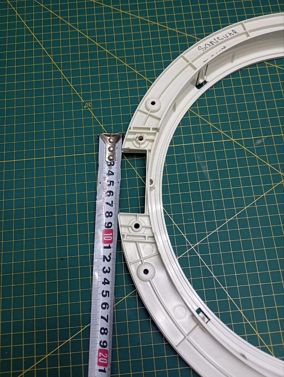 Обрамление внутреннее Samsung DC61-00057a
