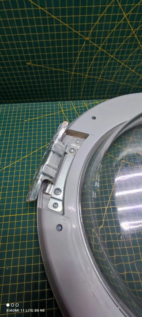 Люк Indesit C00480533 сред 48см сер 8 см