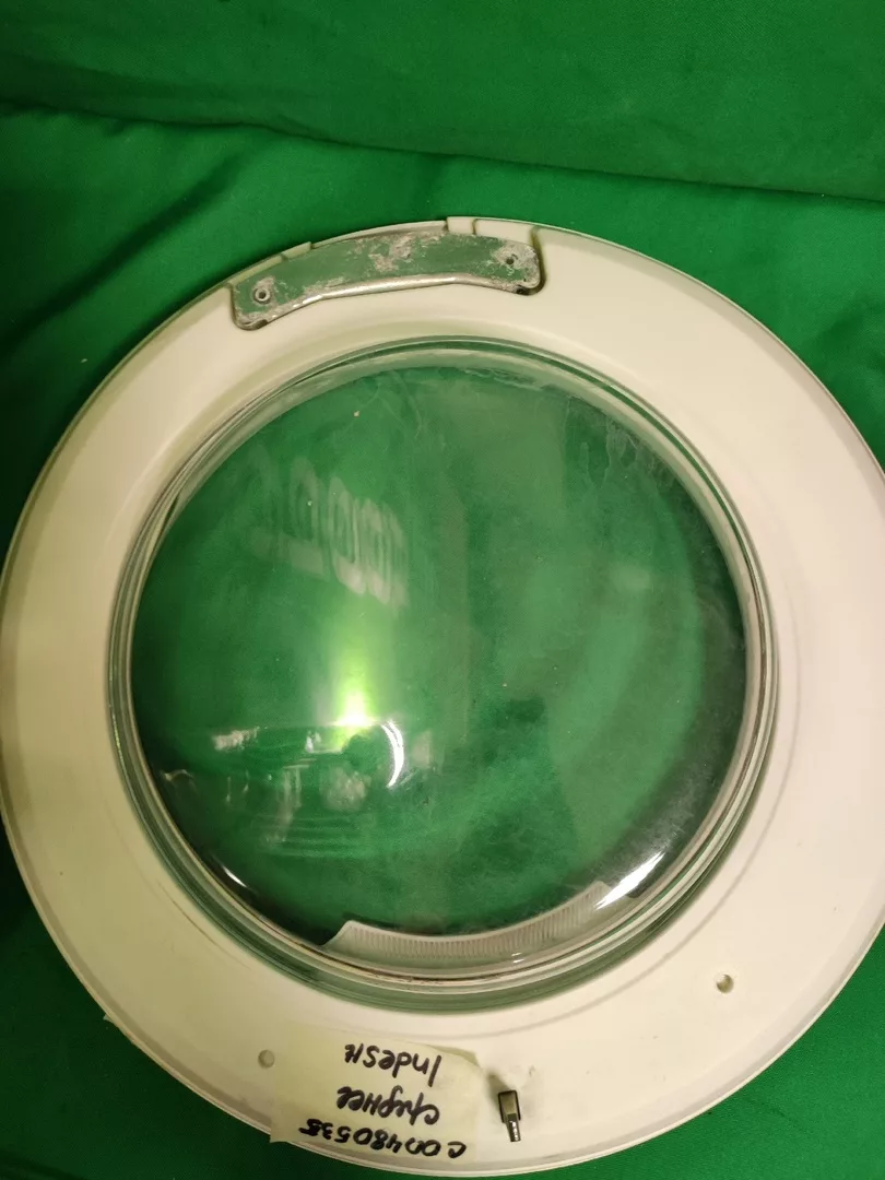 Люк Indesit C00480535 петля