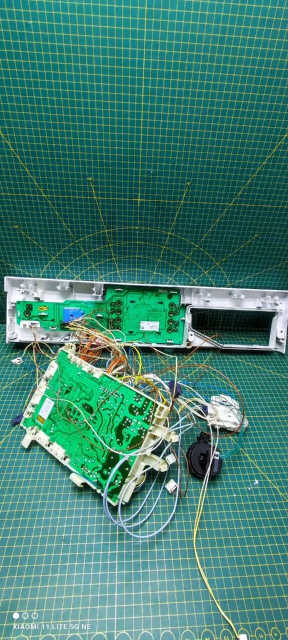 Co_lZN9VbGk Модуль Bosch WLM24440OE для стиральной машины