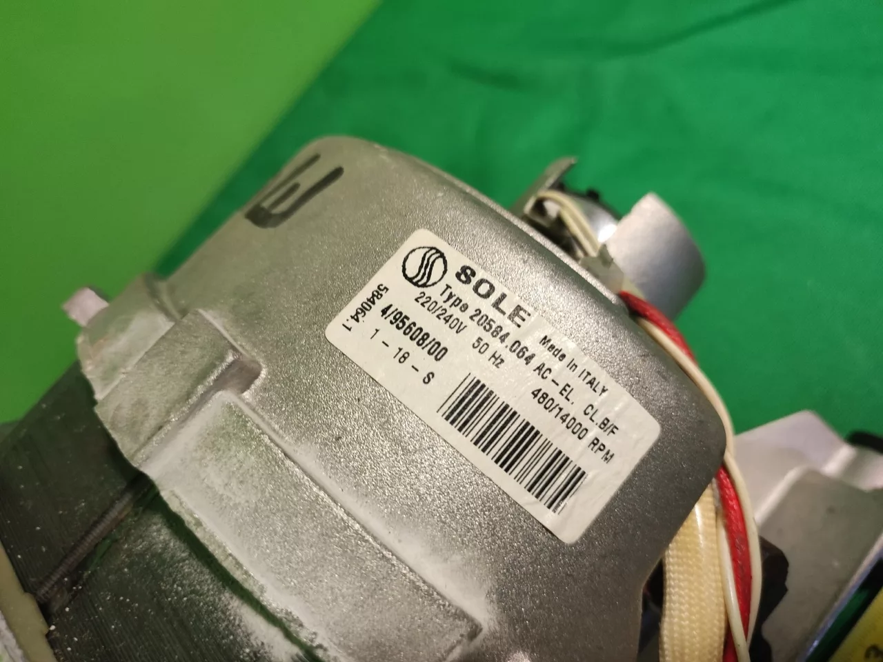 Двигатель Bosch Sole 584064.1 -6 контактов для стиральной машины