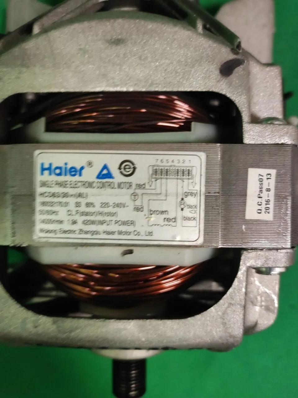 Двигатель Indesit Haier 160032170.01 -6 контактов