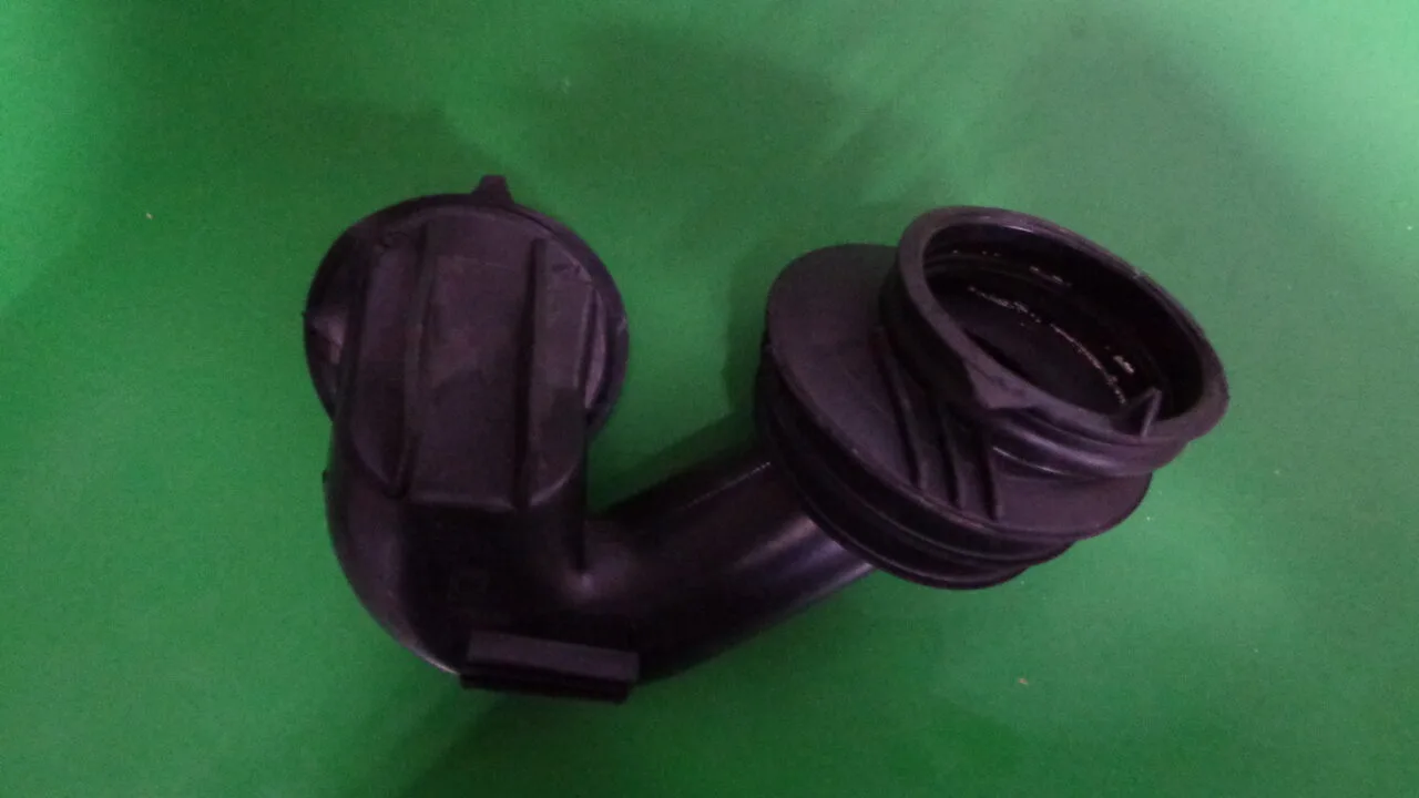ПАТРУБОК AEG ELECTROLUX ZANUSSI 124966601