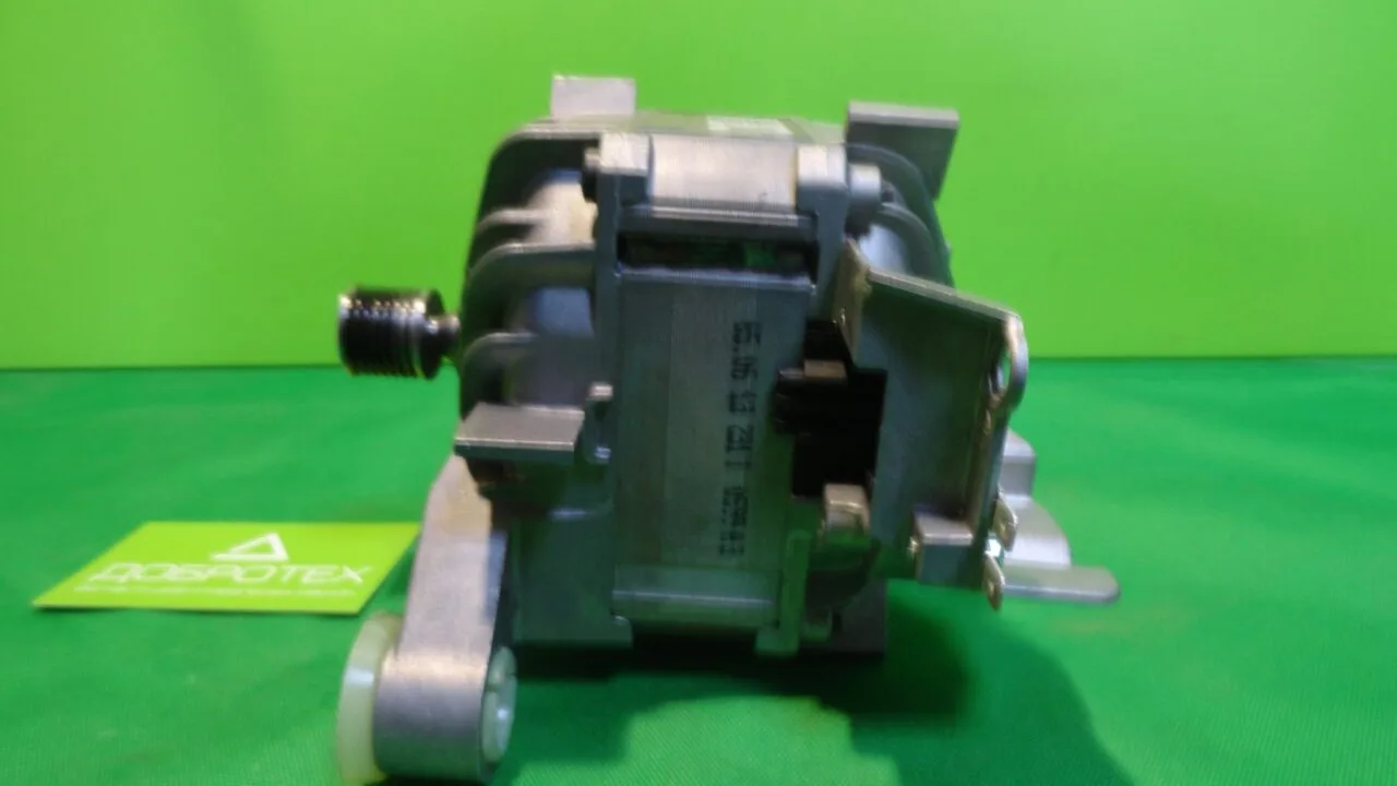 DSC01026 Двигатель BOSCH Motor 9000731392 -3 контакта инвертор