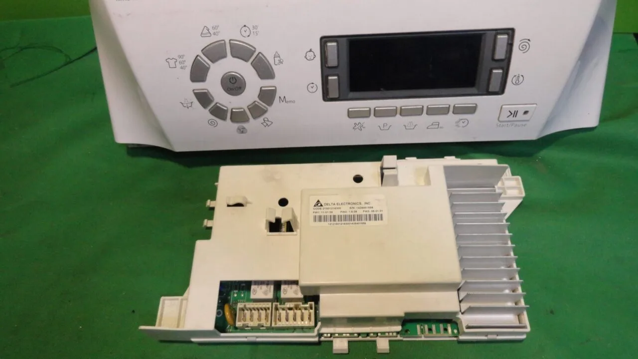 МОДУЛЬ для стиральных машин ARISTON Hotpoint ARTXD 109 (вертикальная загрузка)