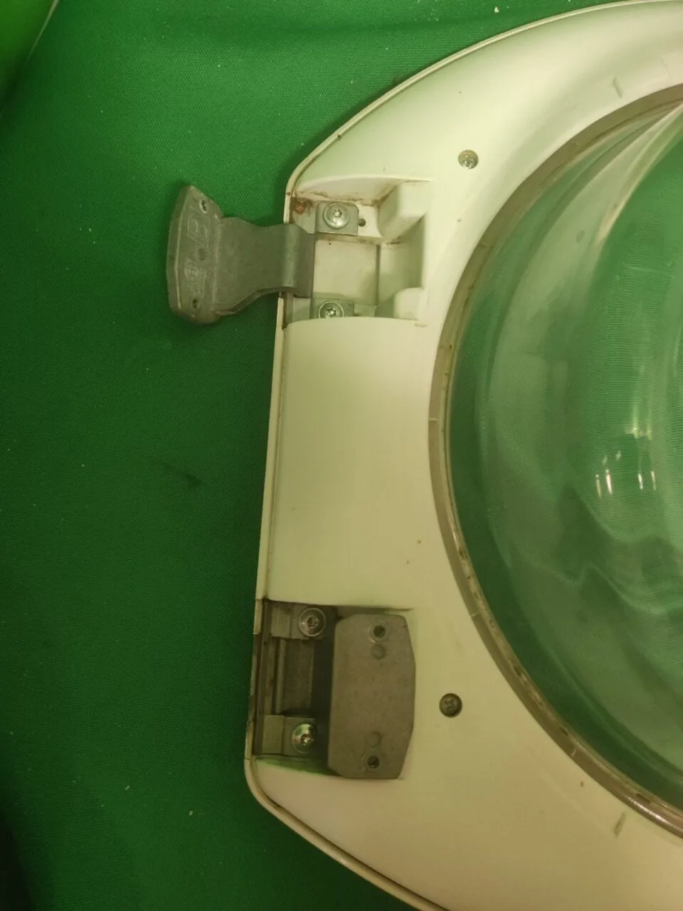 Люк в сборе Ariston C00064540 без сушки