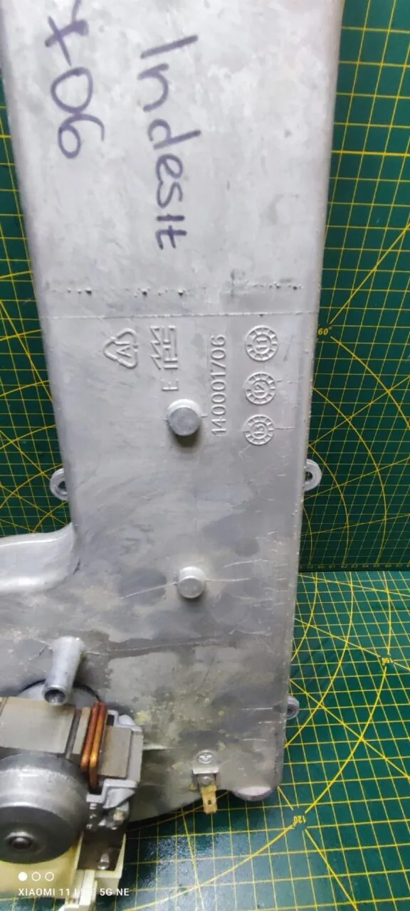 Мотор сушки Ariston 140001706
